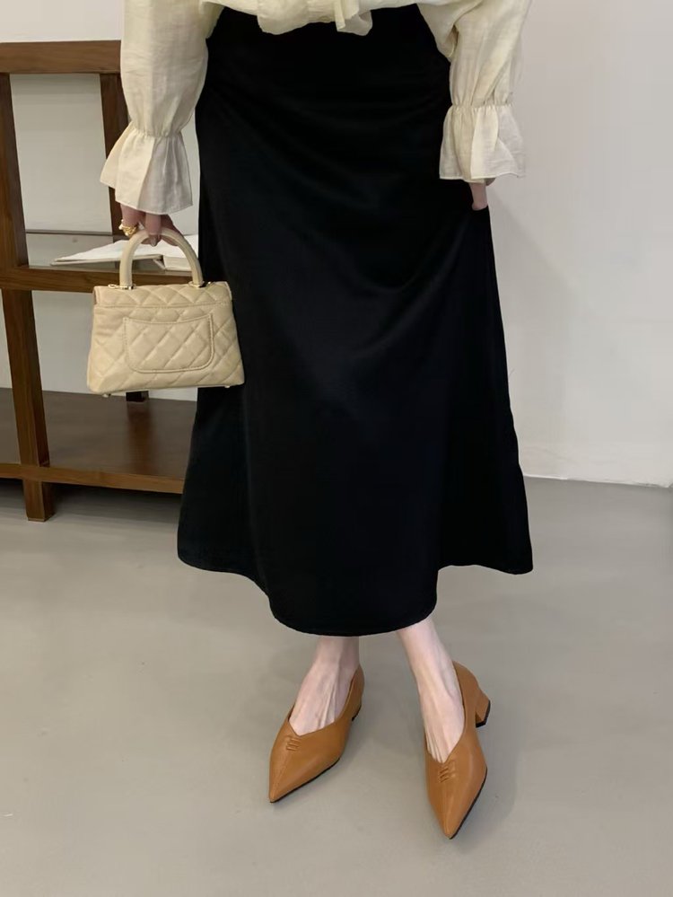 153758885-11